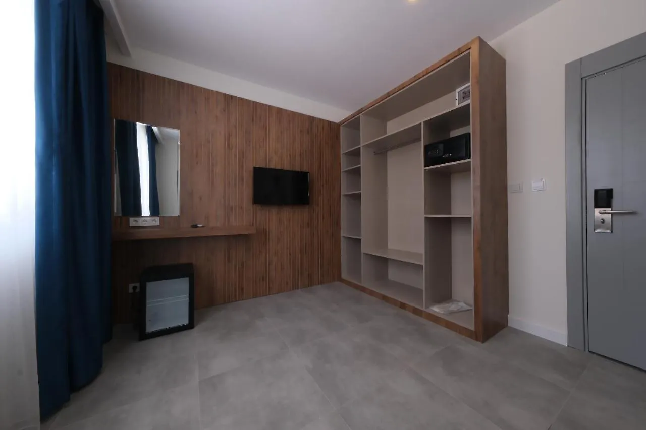 Hotel Premier Inn City Antalya